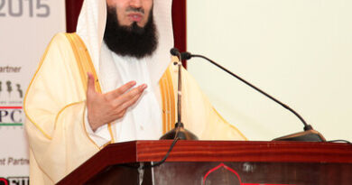 Mufti Menk Net Worth